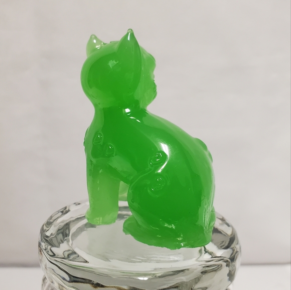 Franklin Mint Green Cat Figurine - Picture 4 of 10